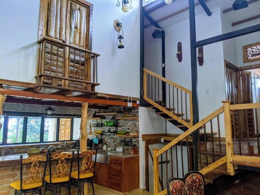 El Encanto Mountain Cabin サレント エクステリア 写真
