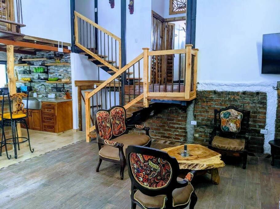 El Encanto Mountain Cabin サレント エクステリア 写真